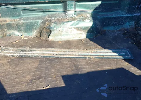 2000 Mazda B3000 Se/Tl from USA, damaged, VIN 4F4YR16V8YTM24383